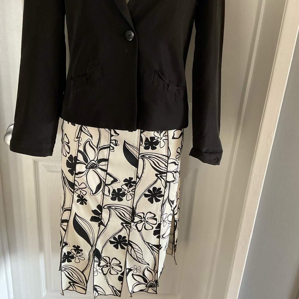 Joseph Ribkoff Black and White Knee-Length Pencil Skirt